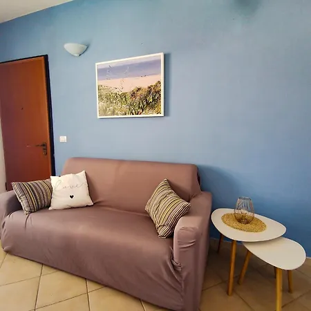 Therese Casa Vicino Al Mare 公寓 *